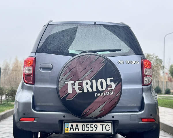 Серый Дайхатсу Териос, объемом двигателя 1.5 л и пробегом 139 тыс. км за 7999 $, фото 24 на Automoto.ua