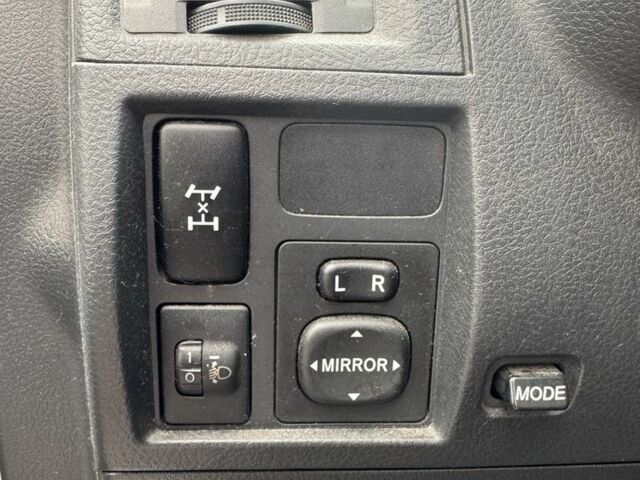 Серый Дайхатсу Териос, объемом двигателя 1.5 л и пробегом 140 тыс. км за 5999 $, фото 12 на Automoto.ua