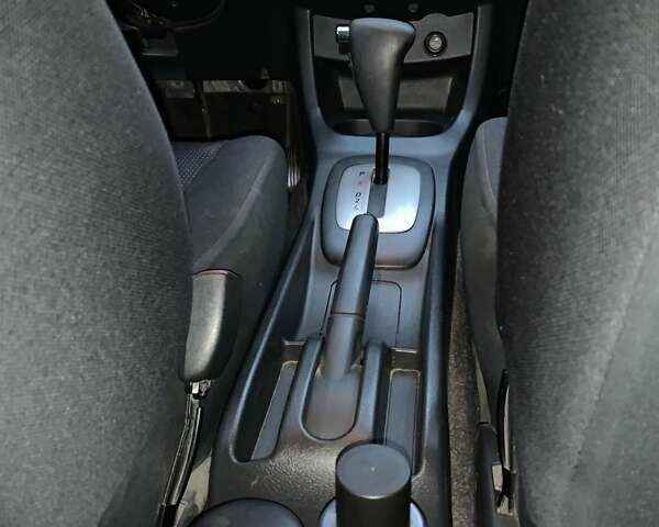 Серый Дайхатсу Териос, объемом двигателя 1.5 л и пробегом 198 тыс. км за 7500 $, фото 6 на Automoto.ua