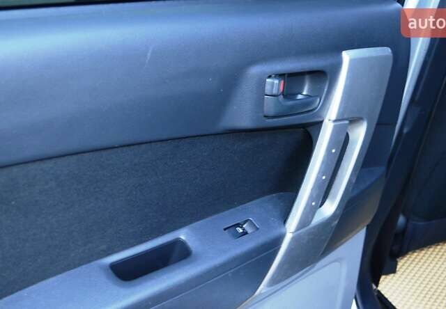 Серый Дайхатсу Териос, объемом двигателя 1.5 л и пробегом 79 тыс. км за 9700 $, фото 36 на Automoto.ua