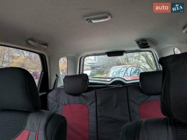 Серый Дайхатсу Териос, объемом двигателя 1.5 л и пробегом 236 тыс. км за 6200 $, фото 6 на Automoto.ua