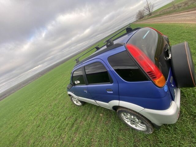 Синій Дайхатсу Terios, об'ємом двигуна 1.3 л та пробігом 150 тис. км за 2500 $, фото 2 на Automoto.ua