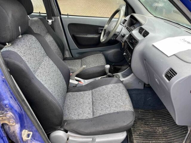 Синій Дайхатсу Terios, об'ємом двигуна 1.3 л та пробігом 290 тис. км за 3690 $, фото 3 на Automoto.ua