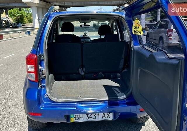 Синій Дайхатсу Terios, об'ємом двигуна 1.5 л та пробігом 220 тис. км за 8000 $, фото 3 на Automoto.ua