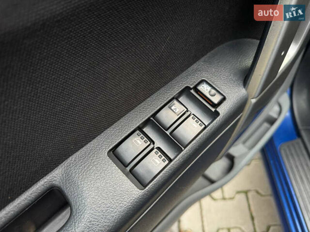 Синий Дайхатсу Териос, объемом двигателя 1.5 л и пробегом 125 тыс. км за 7500 $, фото 12 на Automoto.ua