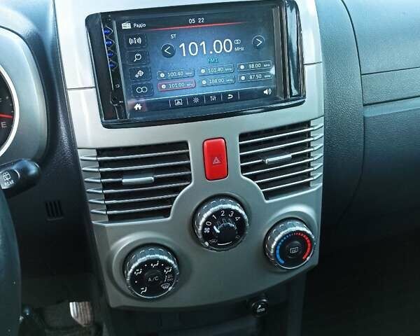 Синий Дайхатсу Териос, объемом двигателя 1.5 л и пробегом 112 тыс. км за 8400 $, фото 27 на Automoto.ua