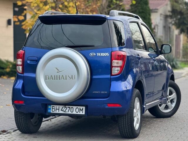 Синій Дайхатсу Terios, об'ємом двигуна 1.5 л та пробігом 125 тис. км за 7500 $, фото 3 на Automoto.ua