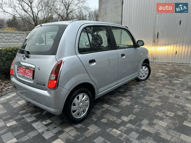 Сірий Дайхатсу Тревіс, об'ємом двигуна 1 л та пробігом 147 тис. км за 4444 $, фото 10 на Automoto.ua