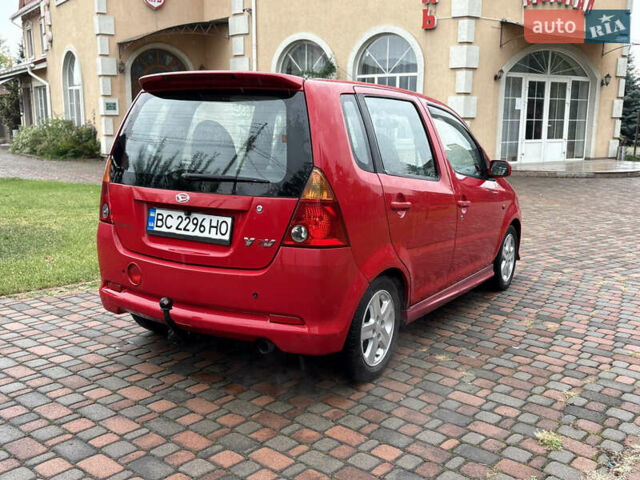 Червоний Дайхатсу YRV, об'ємом двигуна 1.3 л та пробігом 190 тис. км за 2999 $, фото 2 на Automoto.ua