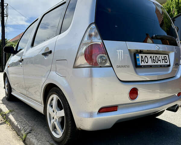 Сірий Дайхатсу YRV, об'ємом двигуна 1.3 л та пробігом 212 тис. км за 4700 $, фото 5 на Automoto.ua