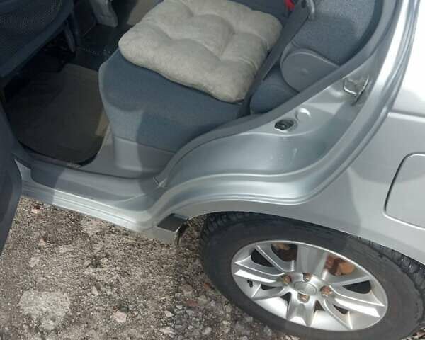 Сірий Дайхатсу Gran Move, об'ємом двигуна 1.59 л та пробігом 170 тис. км за 2300 $, фото 8 на Automoto.ua