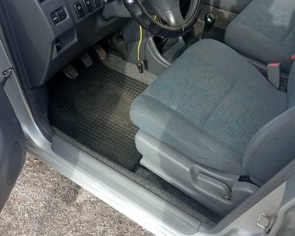 Сірий Дайхатсу Gran Move, об'ємом двигуна 1.59 л та пробігом 170 тис. км за 2300 $, фото 9 на Automoto.ua