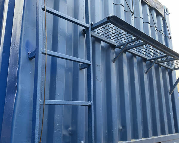 Деннісон 40 FT 2000 у Черкасах на Automoto.ua Деннісон 40 FT, об'ємом двигуна 0 л та пробігом 800 тис. км за 5500 $, фото 1 на Automoto.ua