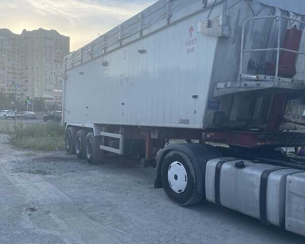 Черный Деннисон Trailers, объемом двигателя 0 л и пробегом 100 тыс. км за 15000 $, фото 6 на Automoto.ua