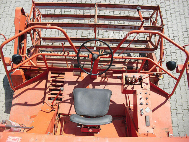 Дойц-Фахр М 750, объемом двигателя 0 л и пробегом 0 тыс. км за 17231 $, фото 15 на Automoto.ua