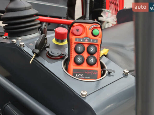 Червоний Дітч Вітч ЖТ, об'ємом двигуна 0 л та пробігом 0 тис. км за 210000 $, фото 8 на Automoto.ua