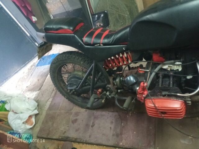 Дніпро Інша 1986 у Кривому Розі на Automoto.ua Дніпро Інша, об'ємом двигуна 0.7 л та пробігом 0 тис. км за 381 $, фото 3 на Automoto.ua