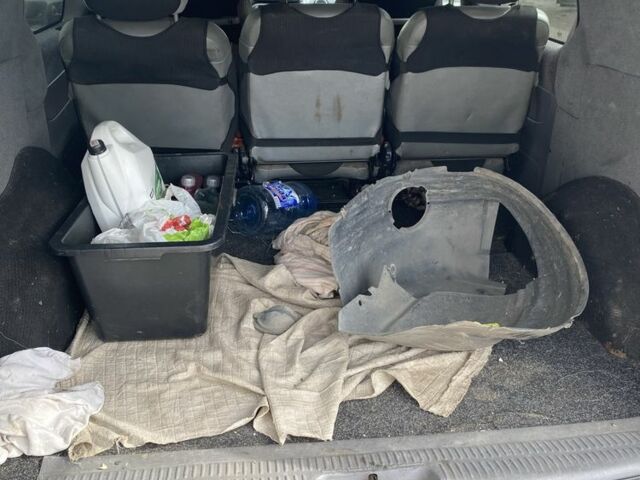 Синий Додж 600, объемом двигателя 2.5 л и пробегом 300 тыс. км за 1938 $, фото 3 на Automoto.ua