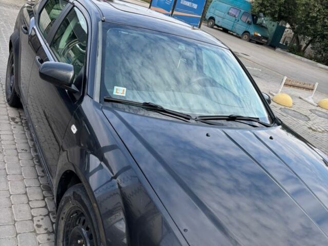 Черный Додж Авенджер, объемом двигателя 2 л и пробегом 200 тыс. км за 2350 $, фото 2 на Automoto.ua