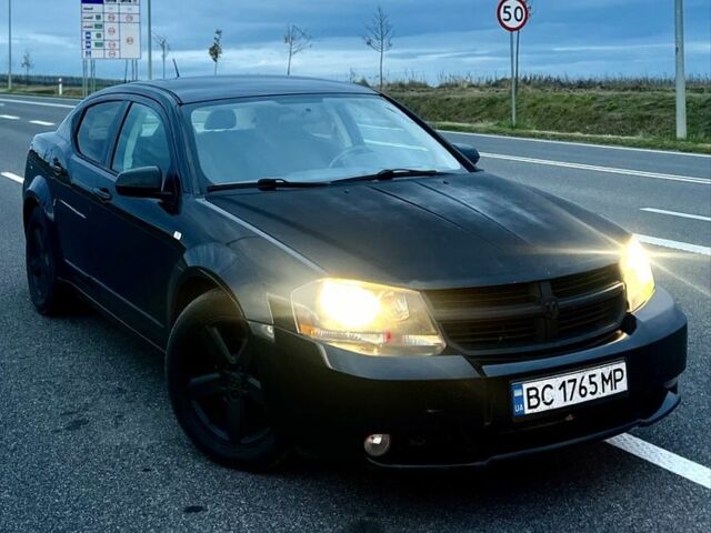 Черный Додж Авенджер, объемом двигателя 2 л и пробегом 250 тыс. км за 4399 $, фото 5 на Automoto.ua