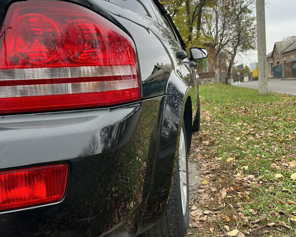 Чорний Додж Avenger, об'ємом двигуна 2 л та пробігом 155 тис. км за 6500 $, фото 7 на Automoto.ua