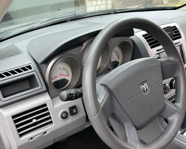 Чорний Додж Avenger, об'ємом двигуна 2 л та пробігом 155 тис. км за 6500 $, фото 29 на Automoto.ua