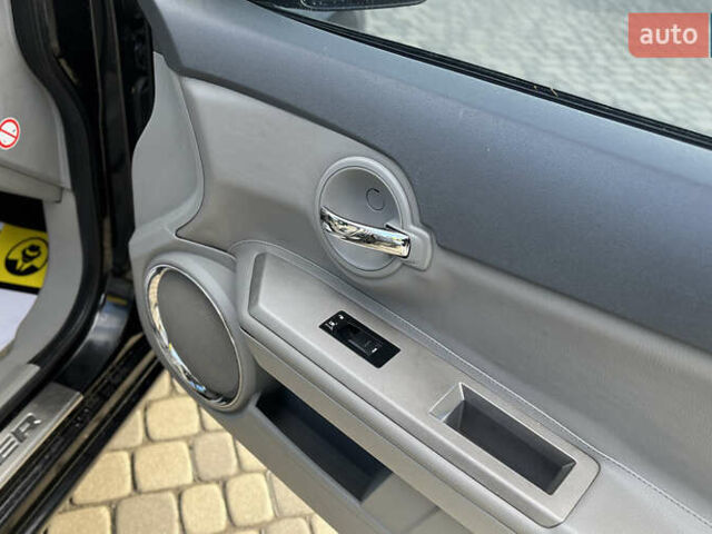 Черный Додж Авенджер, объемом двигателя 2.36 л и пробегом 266 тыс. км за 5300 $, фото 18 на Automoto.ua