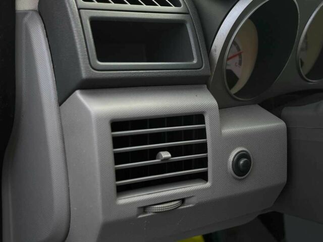 Чорний Додж Avenger, об'ємом двигуна 2.4 л та пробігом 266 тис. км за 5300 $, фото 16 на Automoto.ua