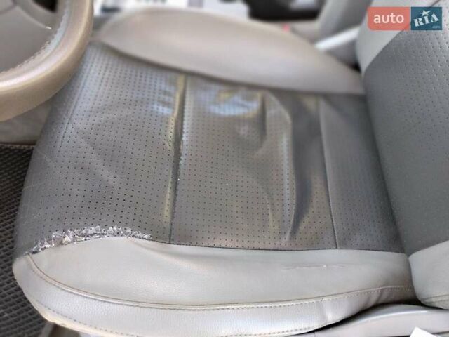 Чорний Додж Avenger, об'ємом двигуна 2.4 л та пробігом 268 тис. км за 4850 $, фото 31 на Automoto.ua