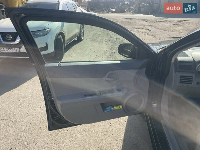 Черный Додж Авенджер, объемом двигателя 2 л и пробегом 123 тыс. км за 6500 $, фото 10 на Automoto.ua