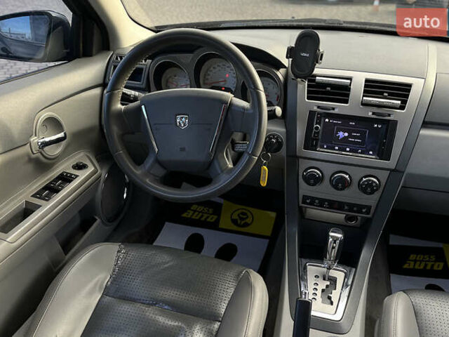 Черный Додж Авенджер, объемом двигателя 2.36 л и пробегом 266 тыс. км за 5300 $, фото 9 на Automoto.ua