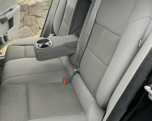 Чорний Додж Avenger, об'ємом двигуна 2 л та пробігом 155 тис. км за 6500 $, фото 23 на Automoto.ua