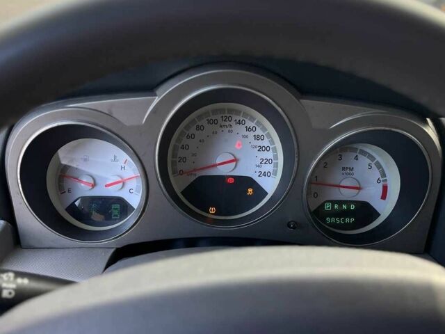 Чорний Додж Avenger, об'ємом двигуна 2.4 л та пробігом 266 тис. км за 5300 $, фото 13 на Automoto.ua