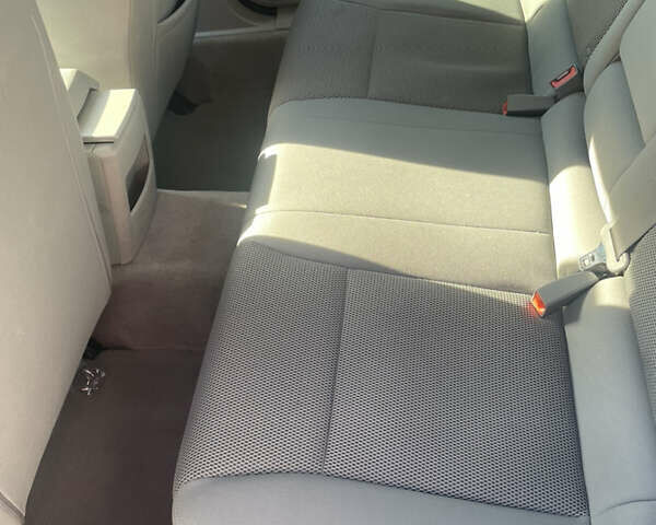 Черный Додж Авенджер, объемом двигателя 2 л и пробегом 123 тыс. км за 6500 $, фото 11 на Automoto.ua