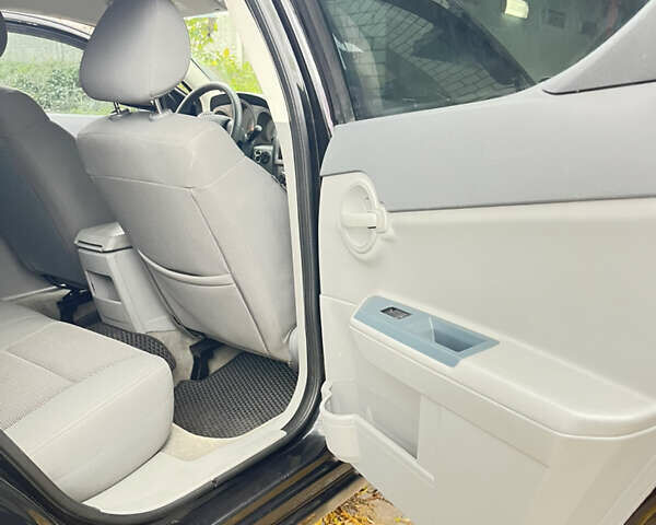 Чорний Додж Avenger, об'ємом двигуна 2 л та пробігом 155 тис. км за 6500 $, фото 33 на Automoto.ua