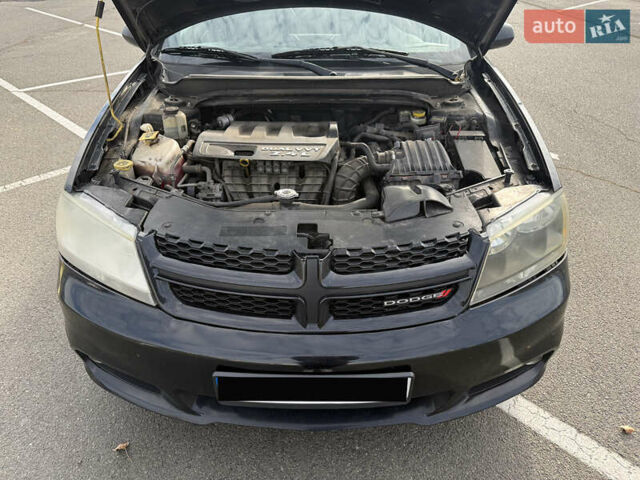 Черный Додж Авенджер, объемом двигателя 2.36 л и пробегом 265 тыс. км за 5000 $, фото 5 на Automoto.ua