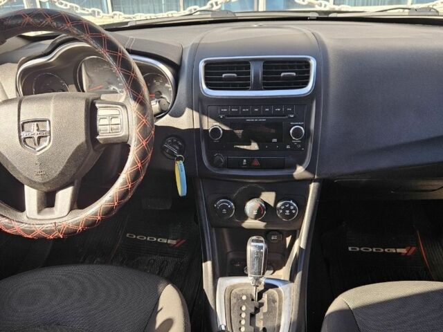 Черный Додж Авенджер, объемом двигателя 2.4 л и пробегом 200 тыс. км за 6800 $, фото 7 на Automoto.ua