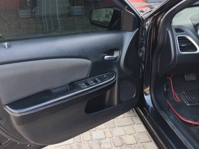 Чорний Додж Avenger, об'ємом двигуна 2.4 л та пробігом 130 тис. км за 5590 $, фото 2 на Automoto.ua