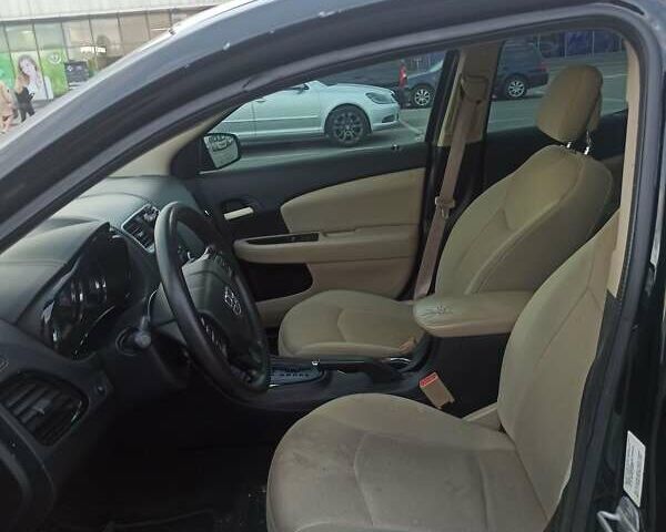 Черный Додж Авенджер, объемом двигателя 2.4 л и пробегом 220 тыс. км за 5700 $, фото 7 на Automoto.ua