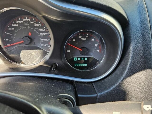 Черный Додж Авенджер, объемом двигателя 2.4 л и пробегом 200 тыс. км за 6800 $, фото 4 на Automoto.ua