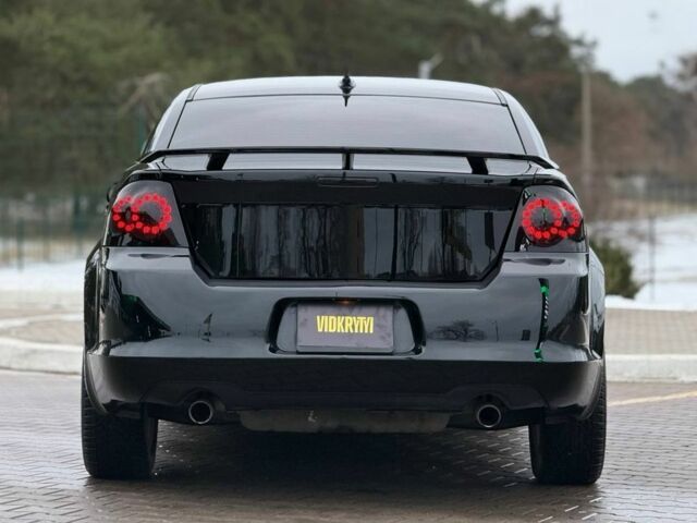 Черный Додж Авенджер, объемом двигателя 3.6 л и пробегом 180 тыс. км за 9300 $, фото 8 на Automoto.ua