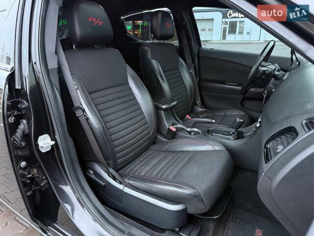 Черный Додж Авенджер, объемом двигателя 3.61 л и пробегом 180 тыс. км за 9300 $, фото 37 на Automoto.ua