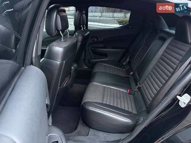 Черный Додж Авенджер, объемом двигателя 3.61 л и пробегом 180 тыс. км за 9300 $, фото 34 на Automoto.ua