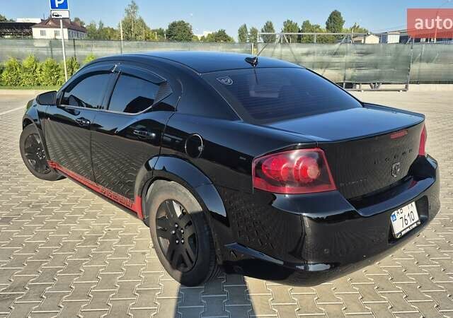 Черный Додж Авенджер, объемом двигателя 2.36 л и пробегом 244 тыс. км за 8300 $, фото 3 на Automoto.ua