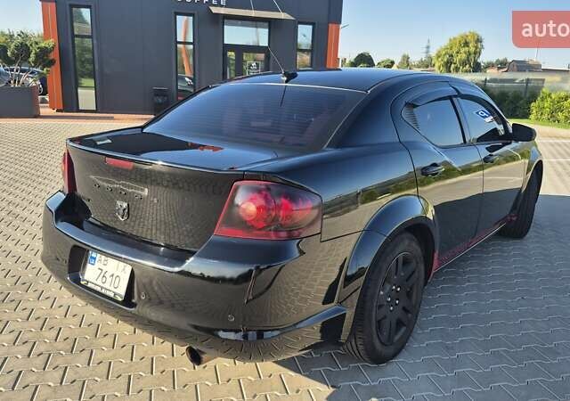 Черный Додж Авенджер, объемом двигателя 2.36 л и пробегом 244 тыс. км за 8300 $, фото 5 на Automoto.ua