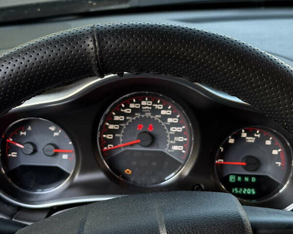 Черный Додж Авенджер, объемом двигателя 2.4 л и пробегом 152 тыс. км за 7900 $, фото 12 на Automoto.ua
