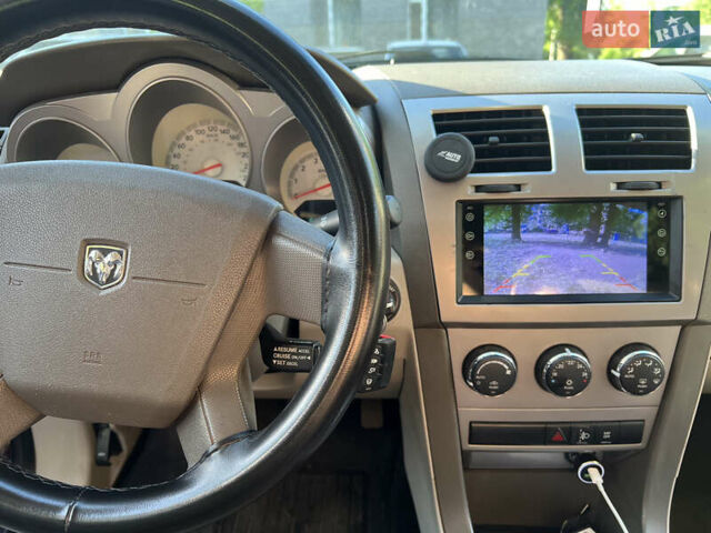 Красный Додж Авенджер, объемом двигателя 2 л и пробегом 290 тыс. км за 5000 $, фото 63 на Automoto.ua