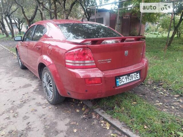 Красный Додж Авенджер, объемом двигателя 2.4 л и пробегом 310 тыс. км за 4800 $, фото 2 на Automoto.ua