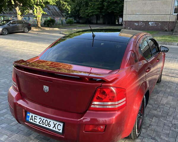 Красный Додж Авенджер, объемом двигателя 2 л и пробегом 290 тыс. км за 5000 $, фото 6 на Automoto.ua