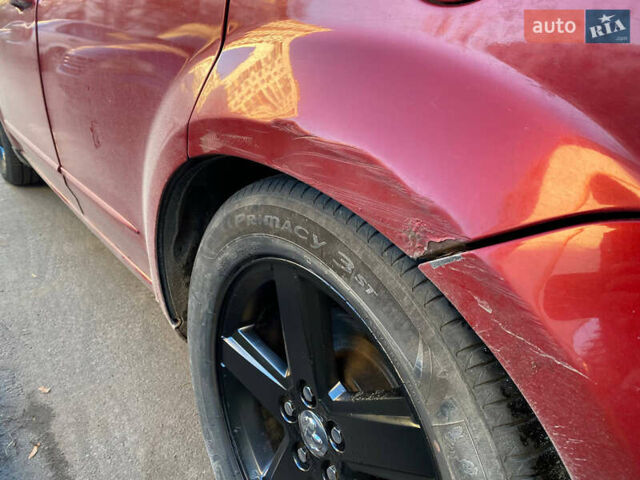 Красный Додж Авенджер, объемом двигателя 2.4 л и пробегом 304 тыс. км за 3950 $, фото 7 на Automoto.ua